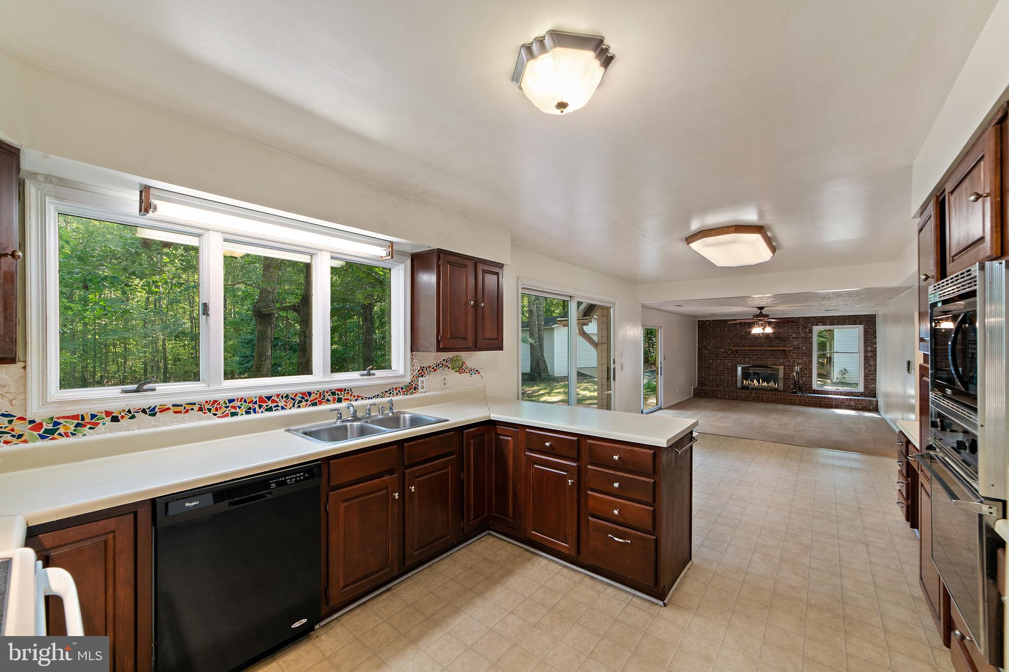 2199 Beaver Dam Road Midland, VA 22728 - Photo 17 of 74 Kitchen Opens to Eat in Area & Family Room