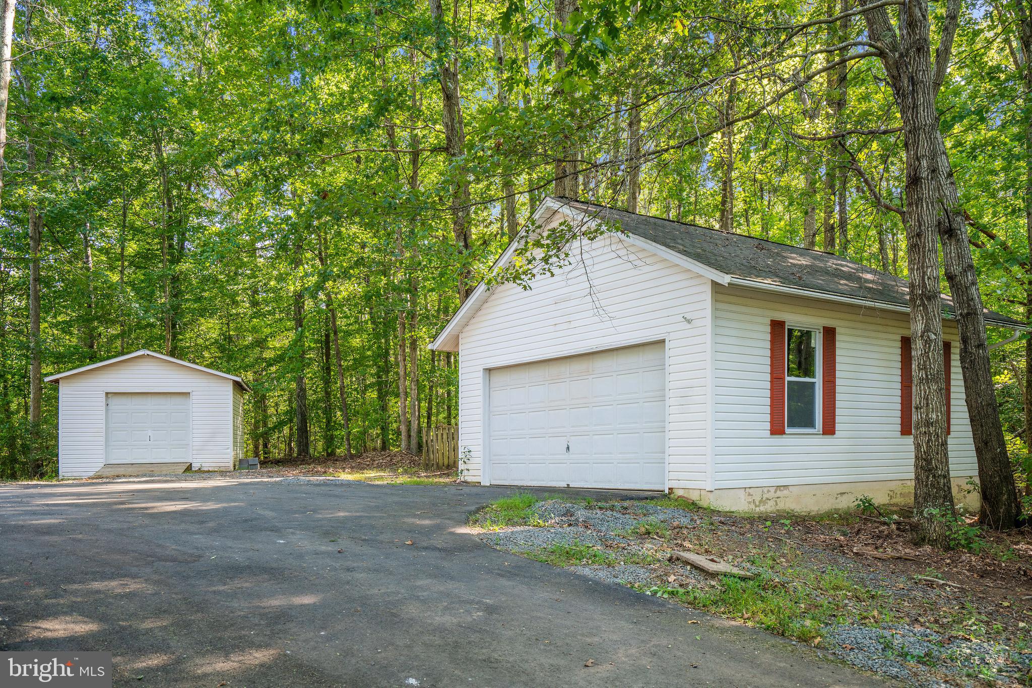 2199 Beaver Dam Road Midland, VA 22728 - Photo 48 of 74 Shed and Detached Garage