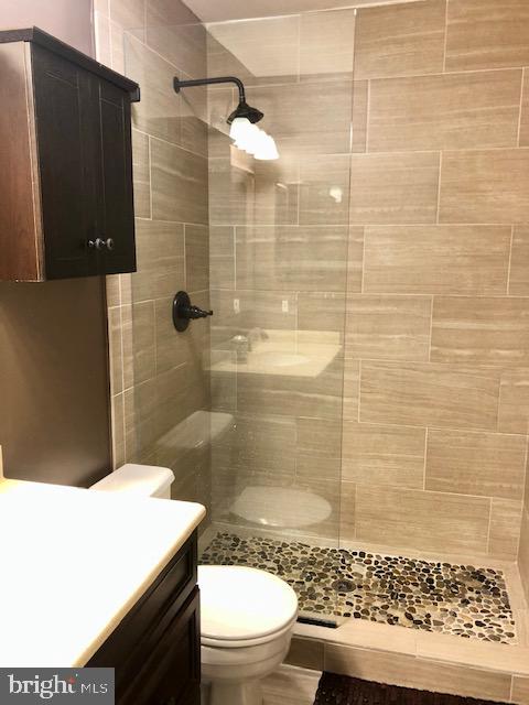 15 Robin Ridge Court Parkville, MD 21234 - Photo 11 of 15 a bathroom with a sink toilet and shower