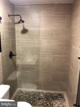 $2,475 | 15 Robin Ridge Court, Parkville, MD 21234