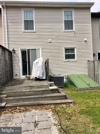 $2,475 | 15 Robin Ridge Court, Parkville, MD 21234