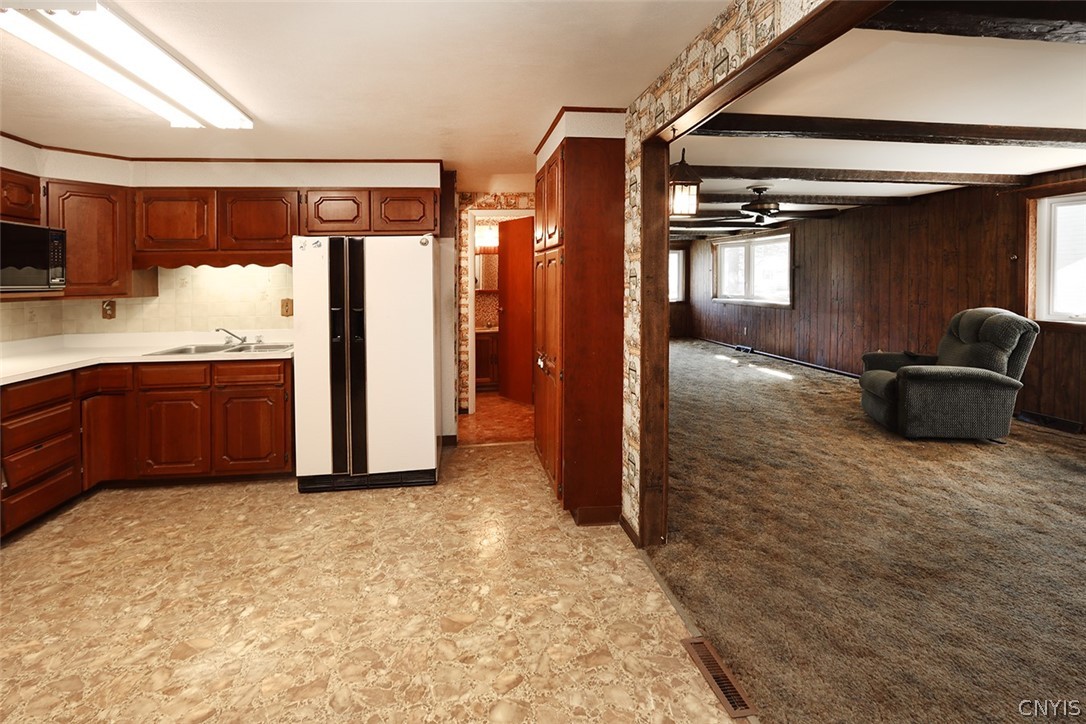 7895 Ursa Course Liverpool, NY 13090 - Photo 10 of 38