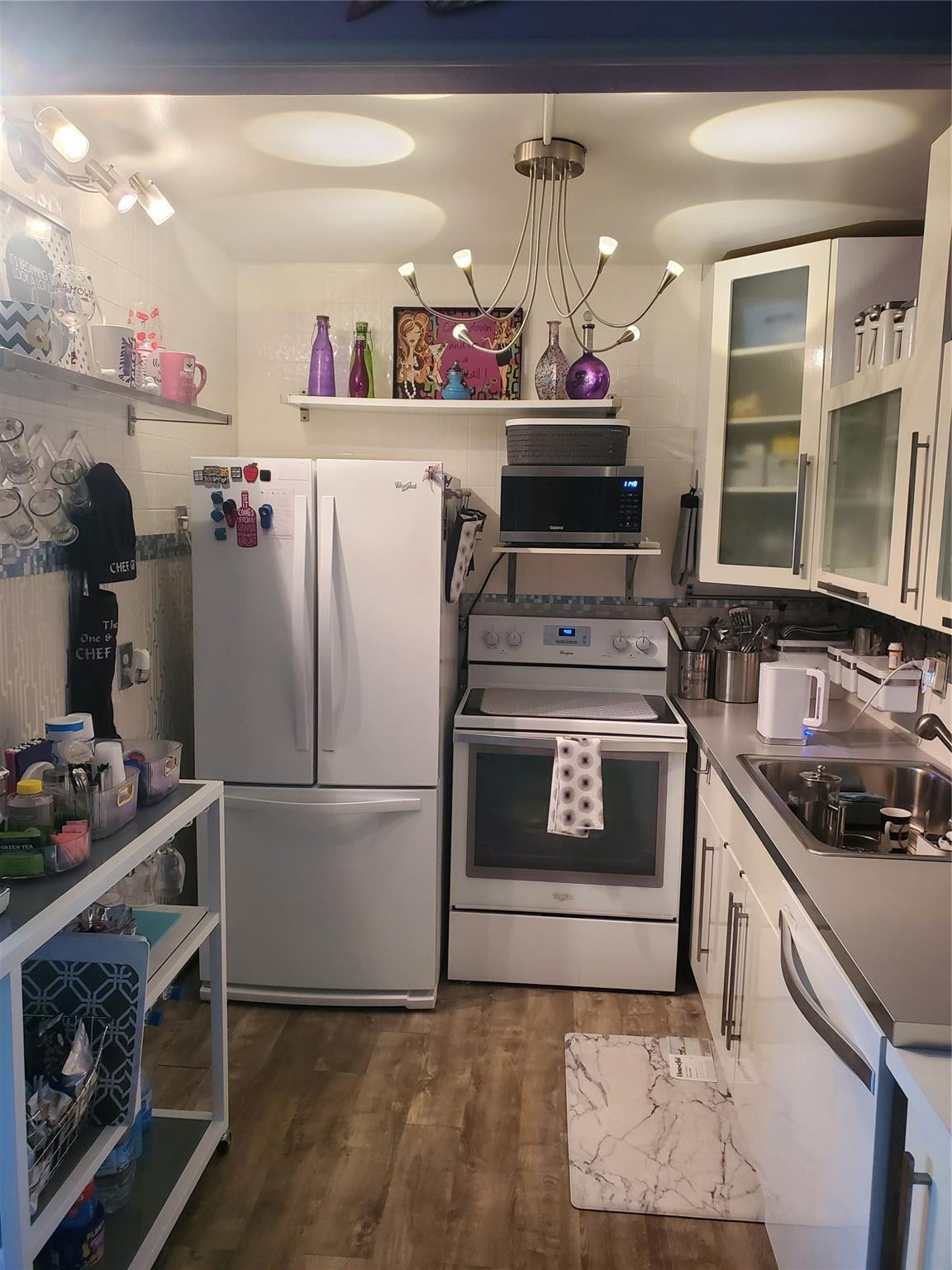 4058 Ainslie Drive, Unit 4058 Boca Raton, FL 33434 - Photo 2 of 28 KITCHEN