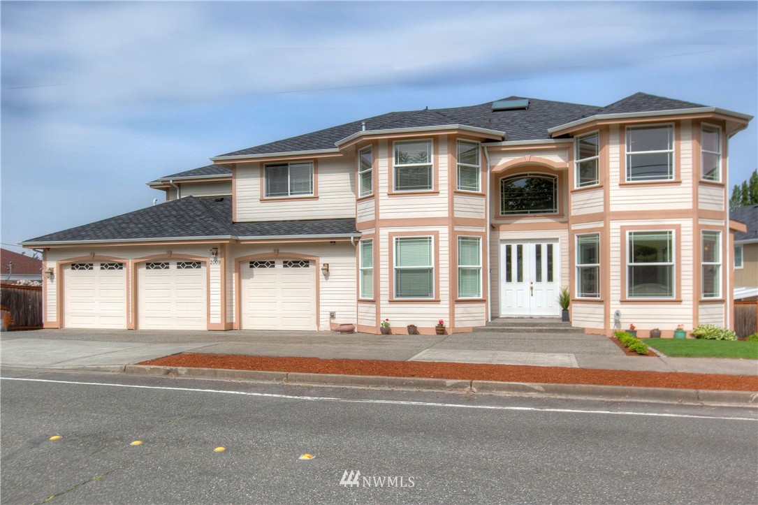 2009 Talbot Road South Renton, WA 98055 - Photo 1 of 25