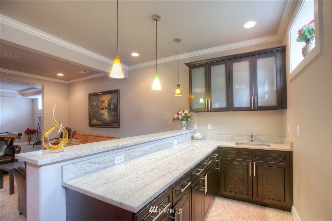 2009 Talbot Road South Renton, WA 98055 - Photo 23 of 25