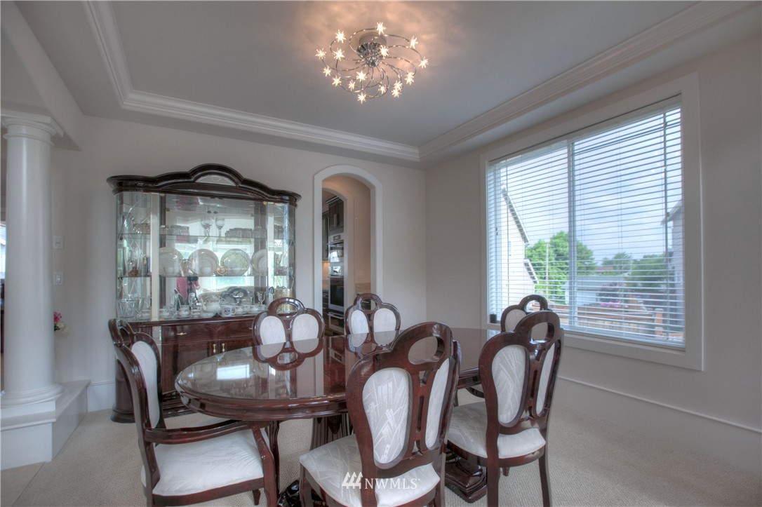 2009 Talbot Road South Renton, WA 98055 - Photo 6 of 25