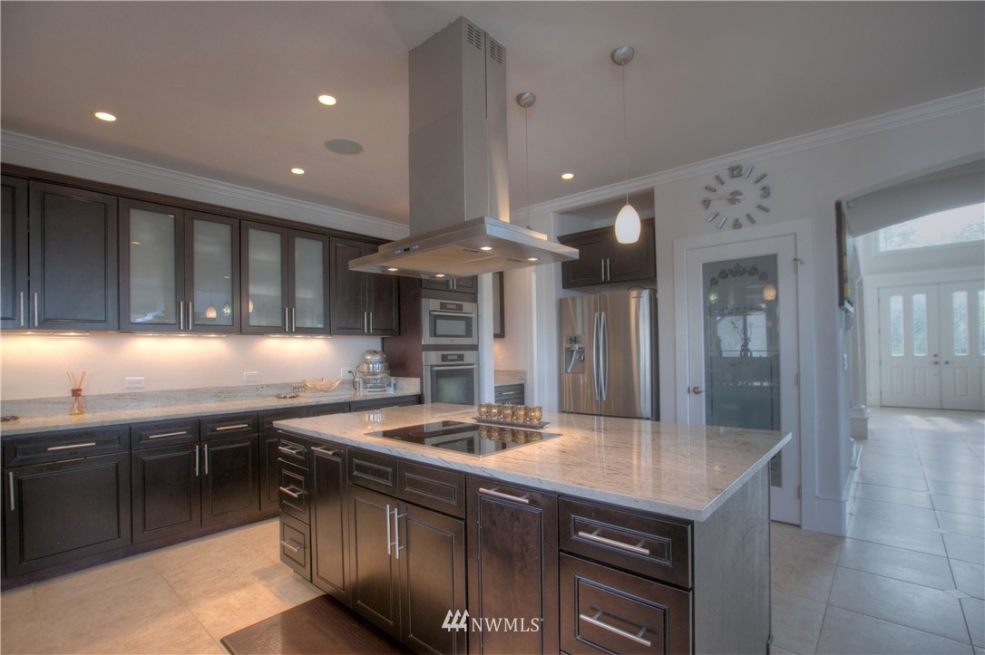 2009 Talbot Road South Renton, WA 98055 - Photo 7 of 25
