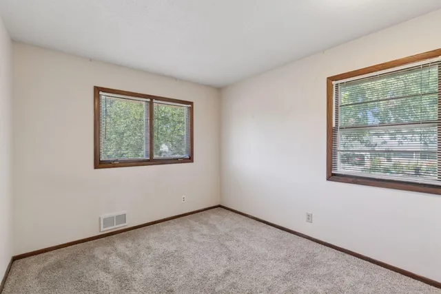 $345,000 | 4424 Decatur Avenue North, New Hope, MN 55428