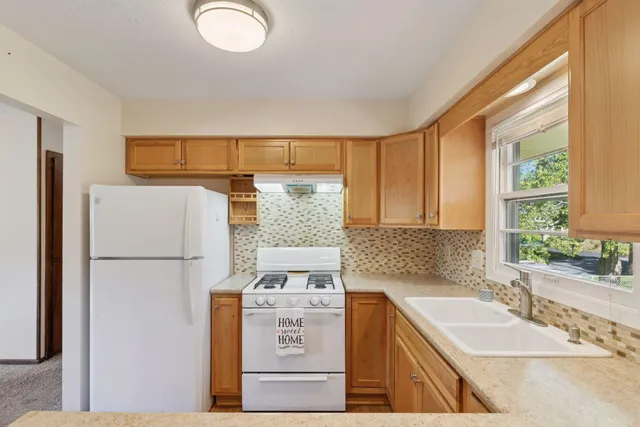 $345,000 | 4424 Decatur Avenue North, New Hope, MN 55428