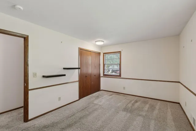 $345,000 | 4424 Decatur Avenue North, New Hope, MN 55428