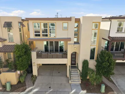 $1,399,900 | 8337 Summit Way, San Diego, CA 92108