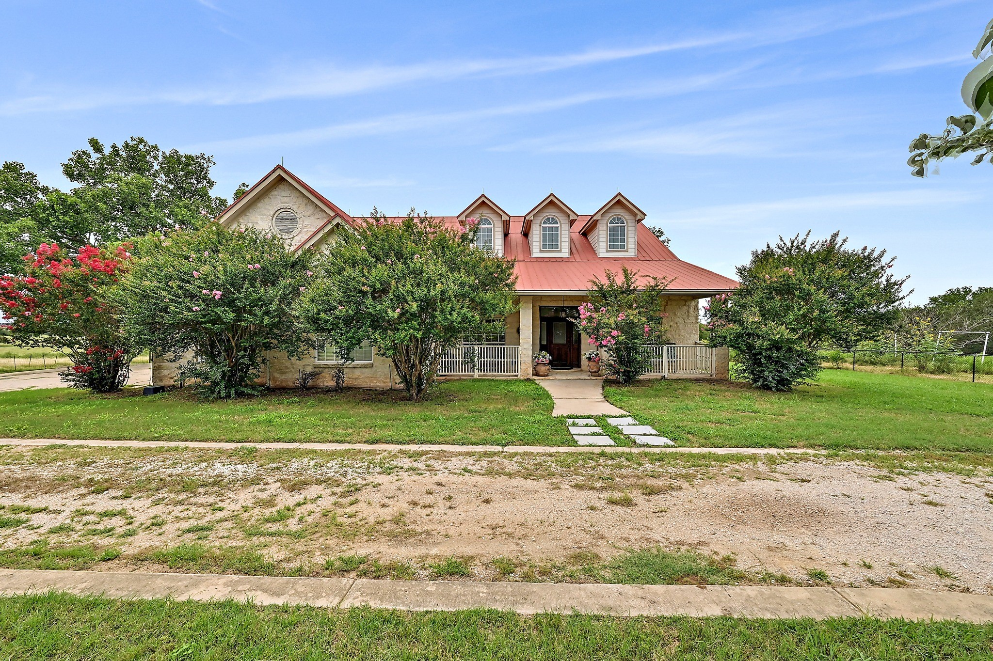 948 Upper Elgin River Road Elgin, TX 78621 - Photo 2 of 40