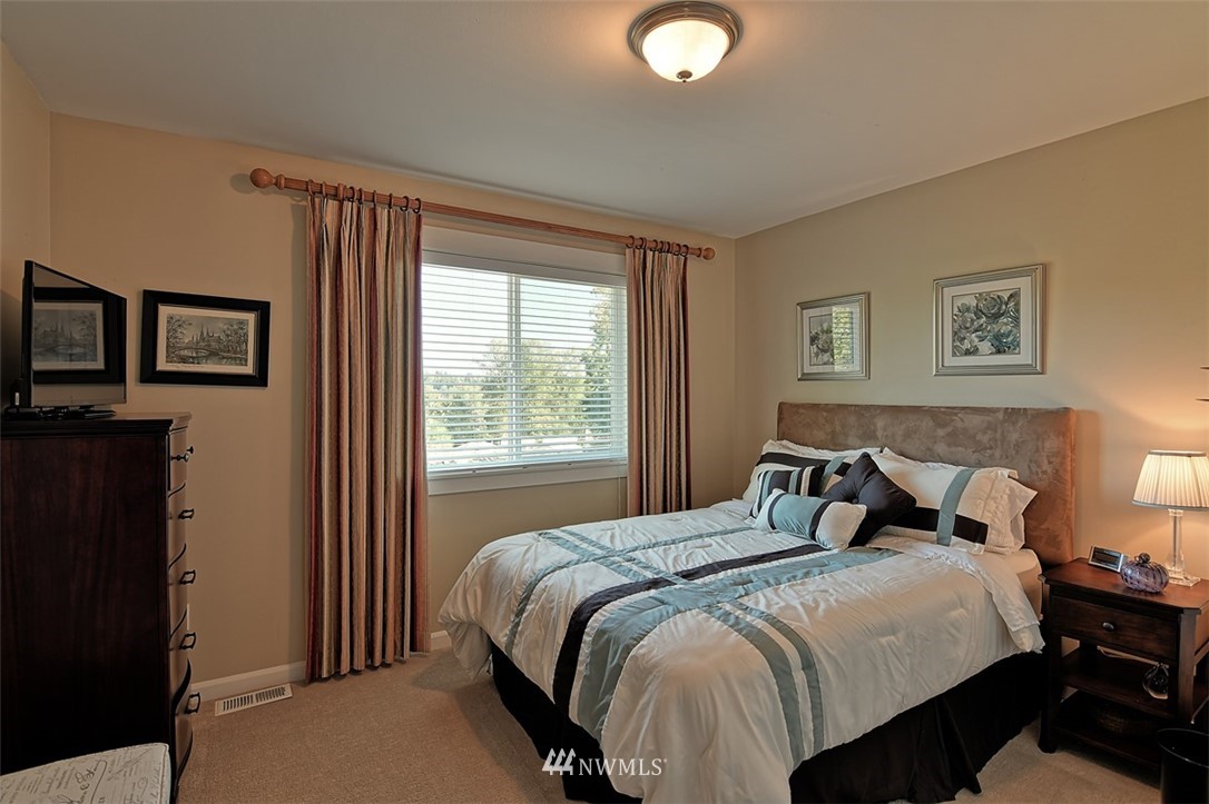 1819 235th Place Southwest Bothell, WA 98021 - Photo 18 of 25