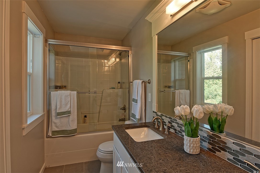 1819 235th Place Southwest Bothell, WA 98021 - Photo 19 of 25