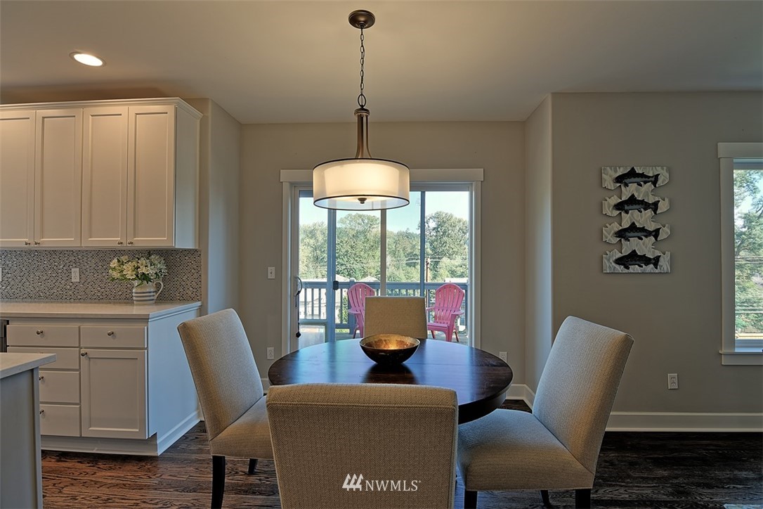 1819 235th Place Southwest Bothell, WA 98021 - Photo 4 of 25