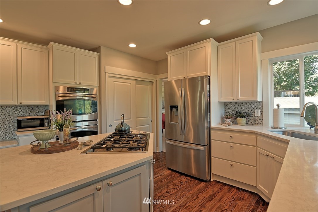 1819 235th Place Southwest Bothell, WA 98021 - Photo 5 of 25