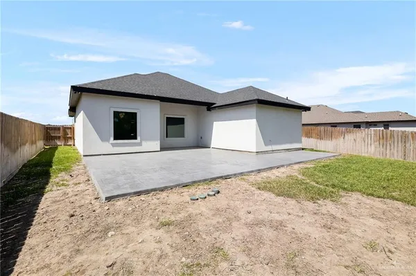 $2,300 | 2312 North Revolution Street, Edinburg, TX 78541