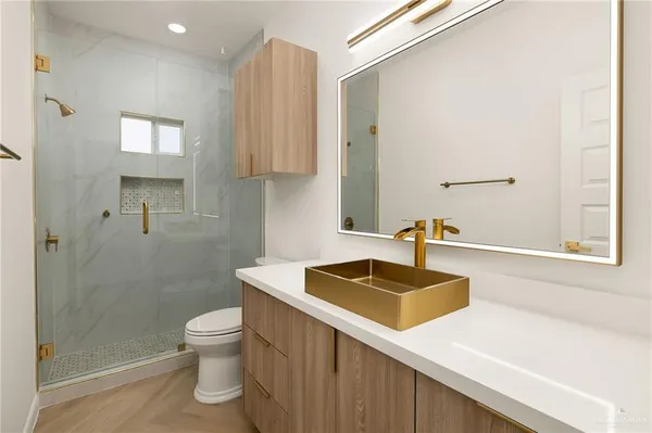 $2,300 | 2312 North Revolution Street, Edinburg, TX 78541