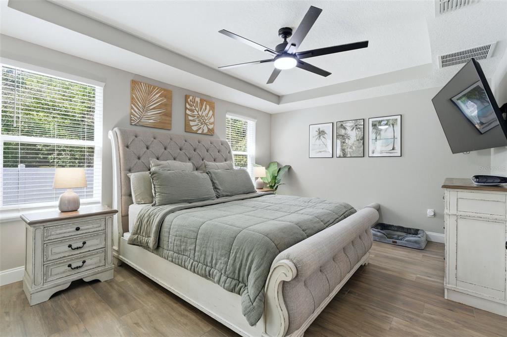 262 East Fiesta Key Loop DeLand, FL 32720 - Photo 16 of 33