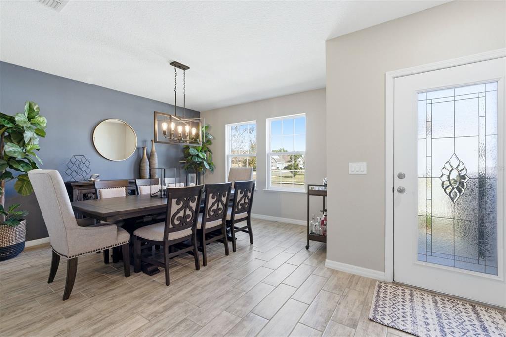 262 East Fiesta Key Loop DeLand, FL 32720 - Photo 3 of 33