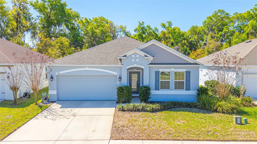262 East Fiesta Key Loop DeLand, FL 32720 - Photo 32 of 33