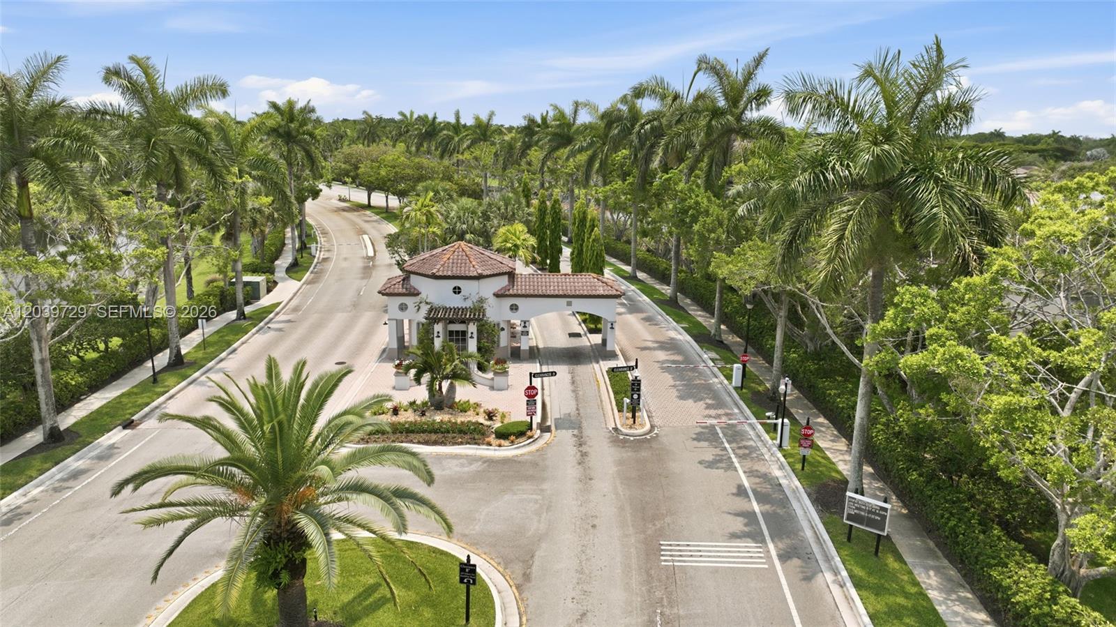3725 Oak Ridge Lane Weston, FL 33331 - Photo 37 of 42