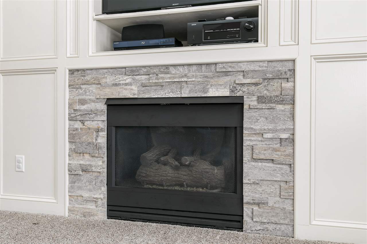 213 Stoney Point Road Southwest Cedar Rapids, IA 52404 - Photo 15 of 29 Gallery Image 15