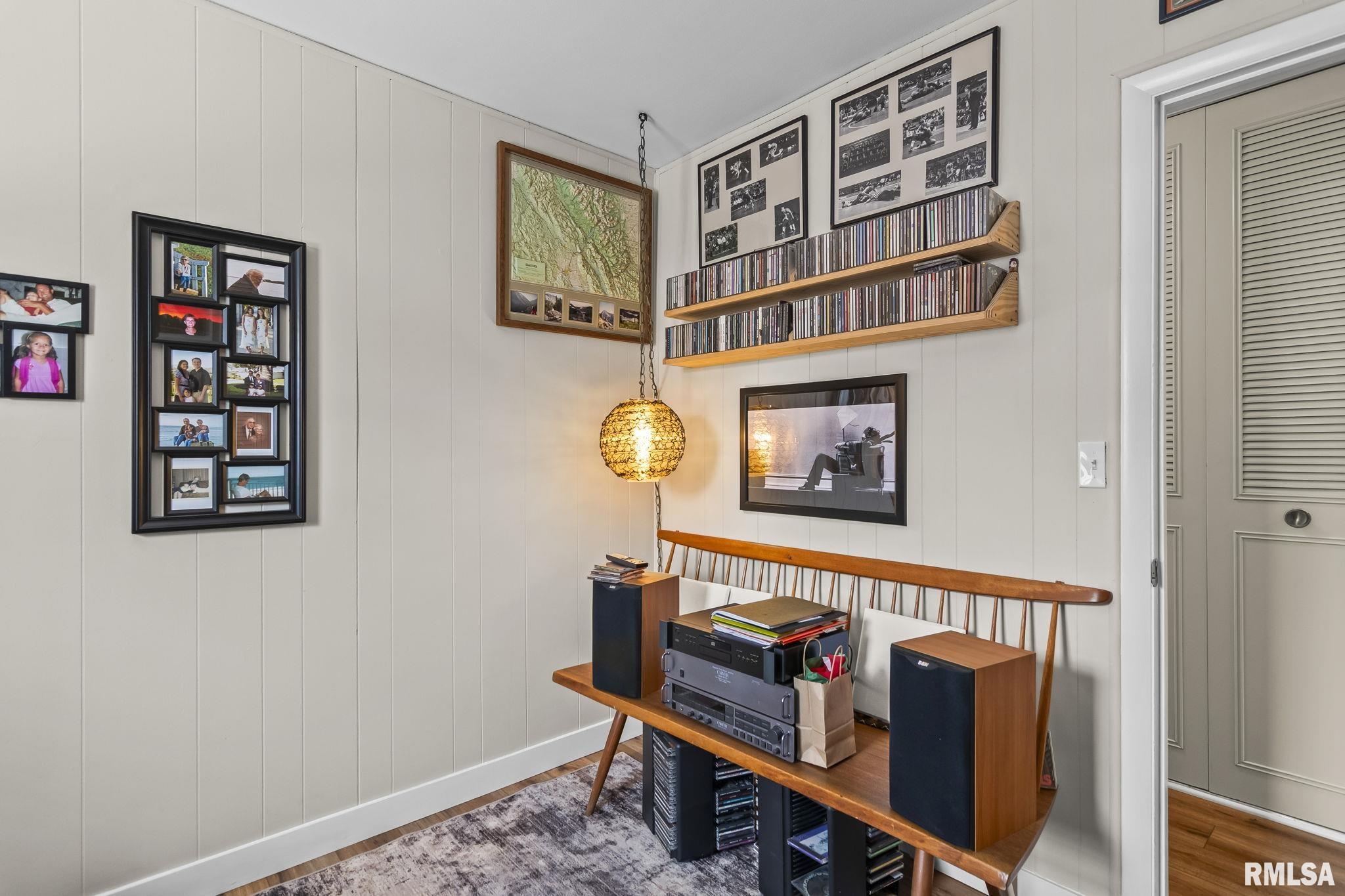 141 Archer Avenue Springfield, IL 62704 - Photo 17 of 30