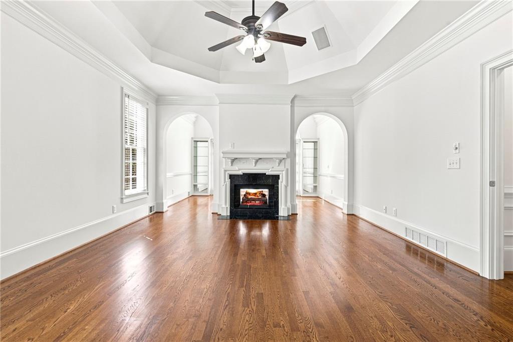 885 Carlton Ridge Northeast Atlanta, GA 30342 - Photo 34 of 86 Gallery Image 34