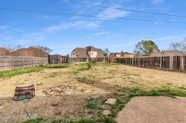 $325,000 | 7090 Fox Creek Drive, Olive Branch, MS 38654