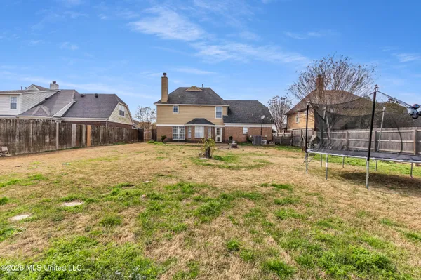 $325,000 | 7090 Fox Creek Drive, Olive Branch, MS 38654