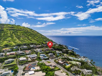 $4,485,000 | 12 Lumahai Street, Honolulu, HI 96825