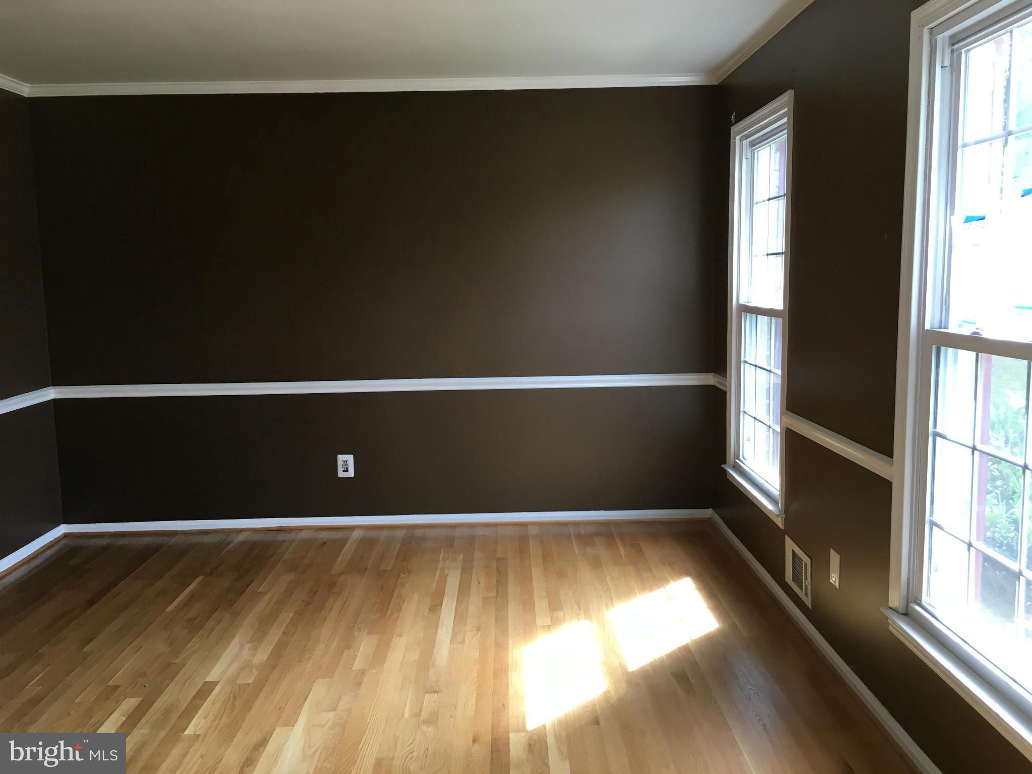 41 Treworthy Road Gaithersburg, MD 20878 - Photo 5 of 30 Dining Room