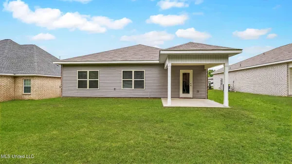 $229,900 | 5014 Fox Glen Drive, Jackson, MS 39212