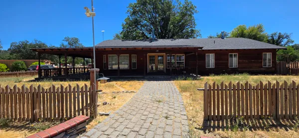 $339,000 | 161-171 Manzanita Avenue, Hayfork, CA 96041