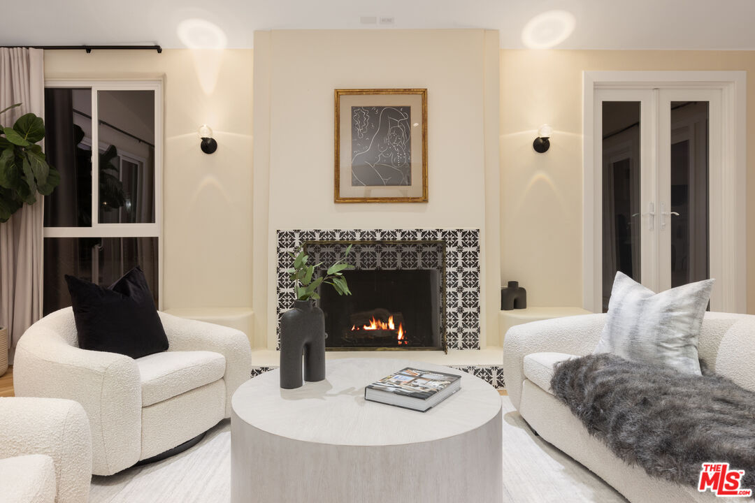 1616 Queens Road Los Angeles, CA 90069 - Photo 19 of 25 Gallery Image 19
