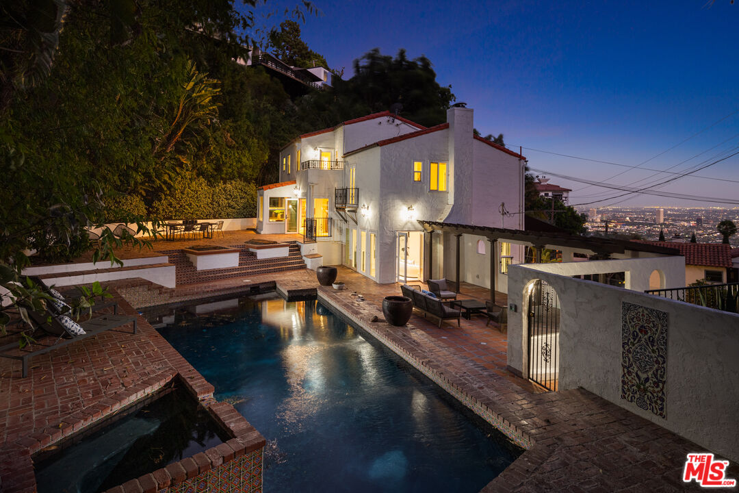 1616 Queens Road Los Angeles, CA 90069 - Photo 24 of 25 Gallery Image 24