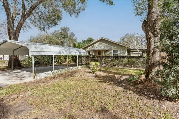 $220,000 | 116 47th Avenue, Vero Beach, FL 32968