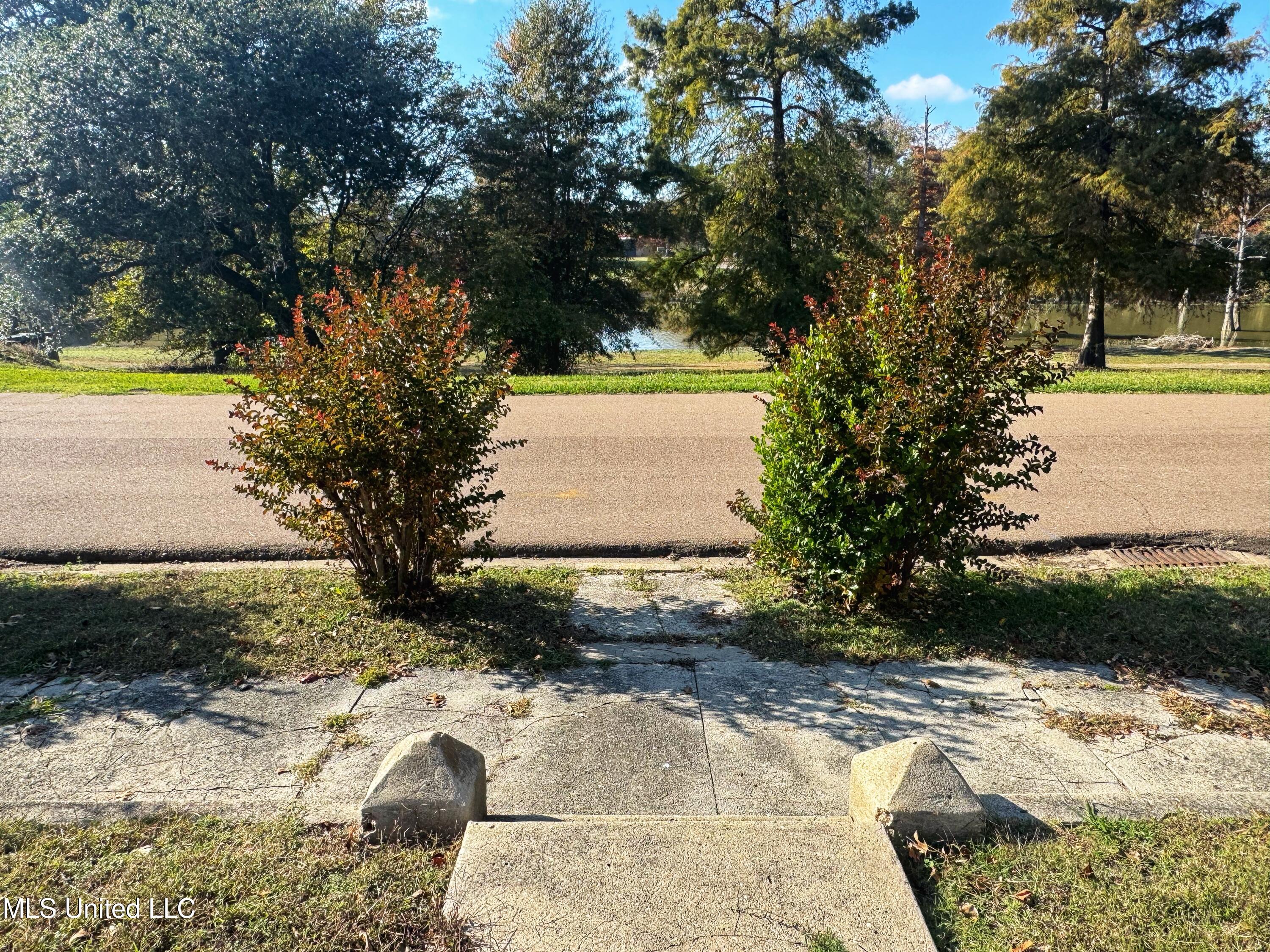 118 North Cassidy Street Sumner, MS 38957 - Photo 24 of 29 IMG_1016