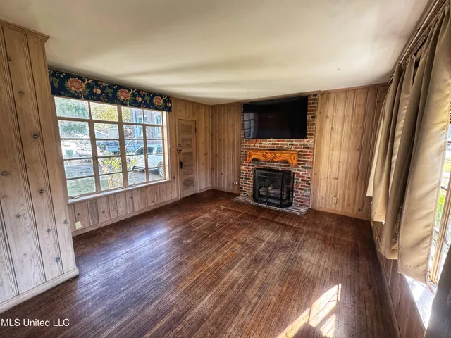 $295,000 | 118 North Cassidy Street, Sumner, MS 38957