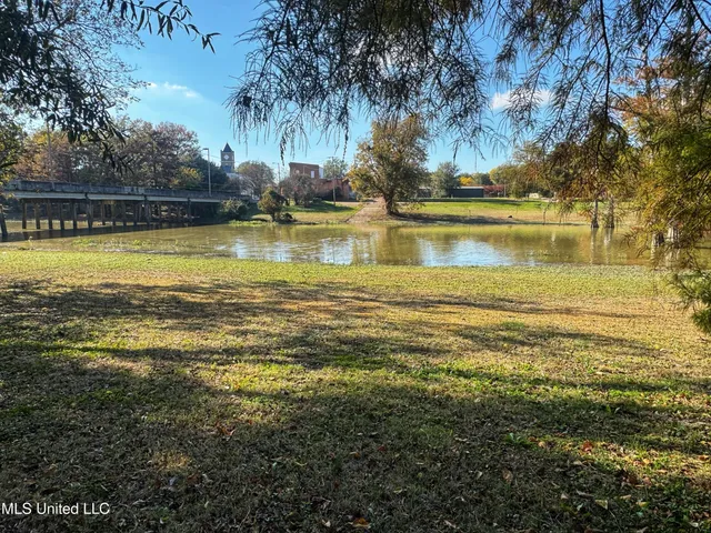 $295,000 | 118 North Cassidy Street, Sumner, MS 38957