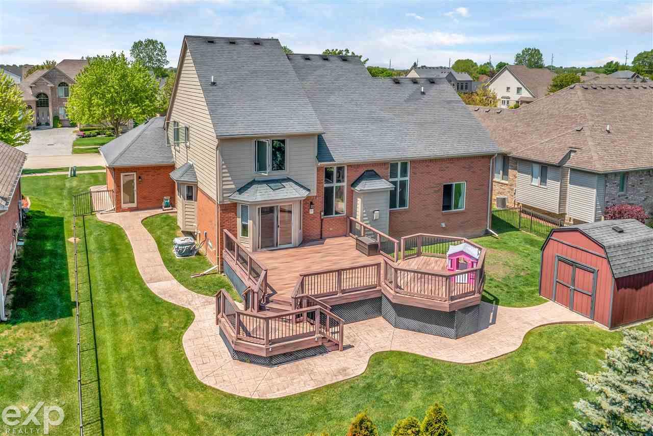50714 Nesting Ridge Drive Macomb, MI 48044 - Photo 25 of 27 50075075-24.JPG