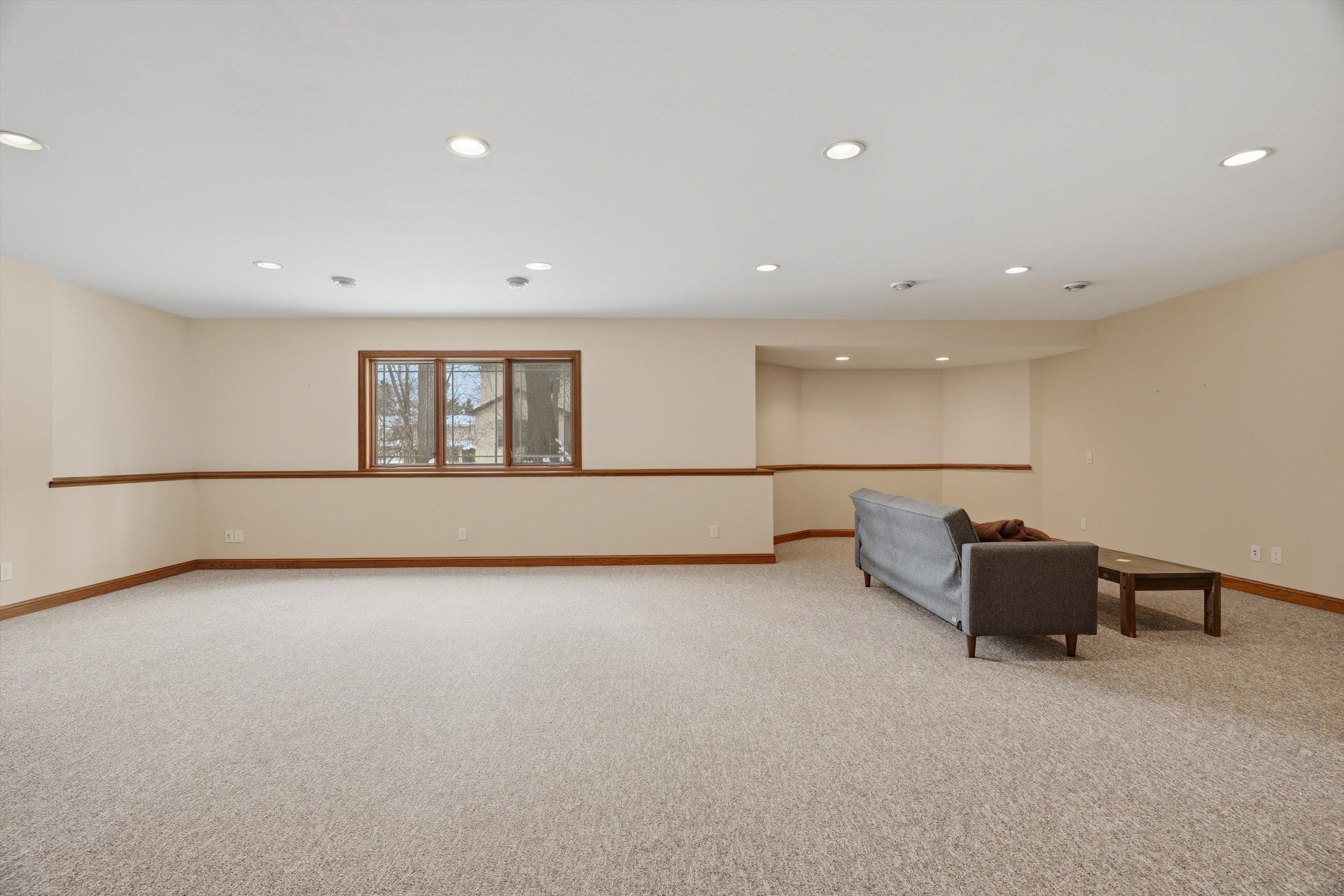 1137 Ridge Road Marshfield, WI 54449 - Photo 31 of 48