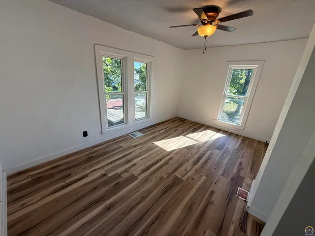 $115,000 | 505 Southwest Clay Street, Topeka, KS 66606