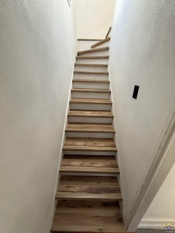 $115,000 | 505 Southwest Clay Street, Topeka, KS 66606