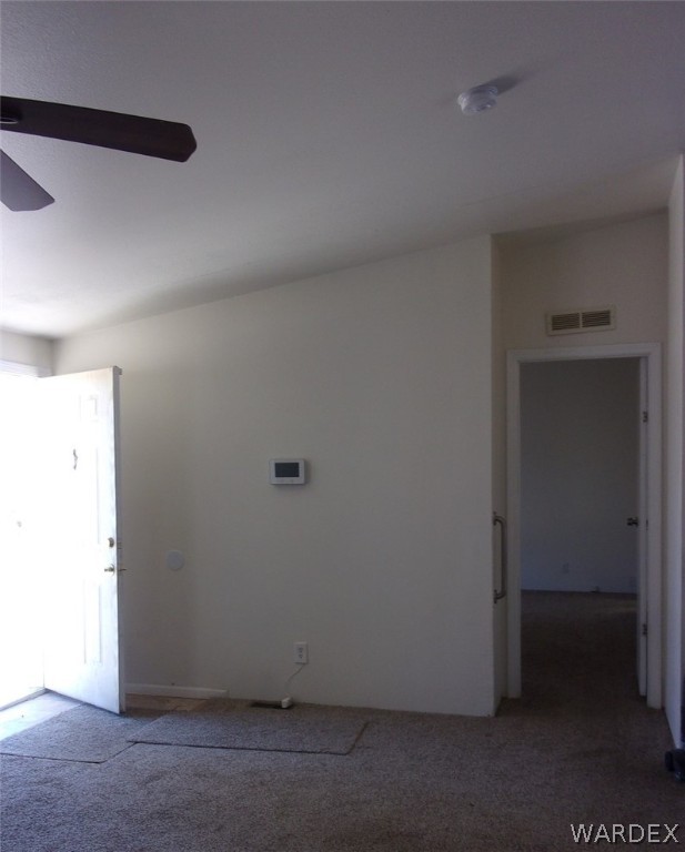 3313 Houck Road Golden Valley, AZ 86413 - Photo 5 of 33 a view of a room