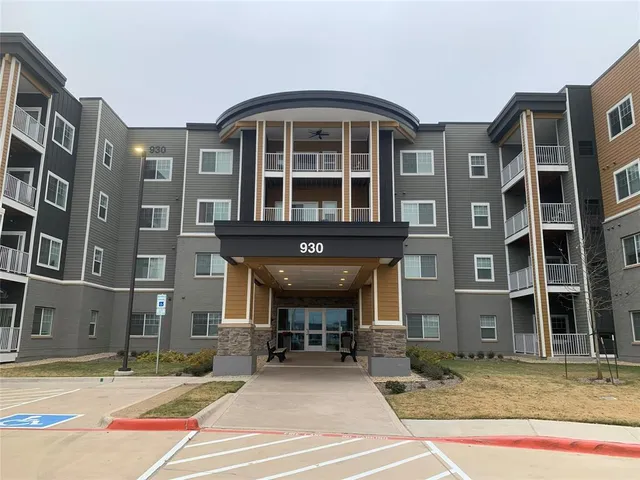 $262,650 | 930 Stockton Drive, Unit 414, Allen, TX 75013