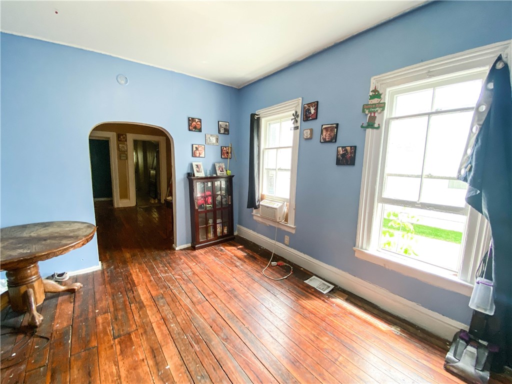 31 Brooklyn Street Rochester, NY 14613 - Photo 7 of 20