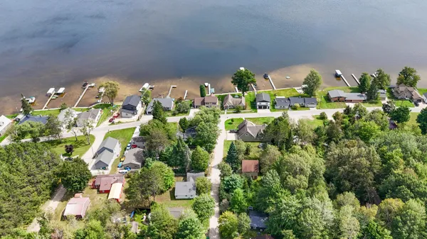 $149,000 | 108 Henderson Place, Cadillac, MI 49601