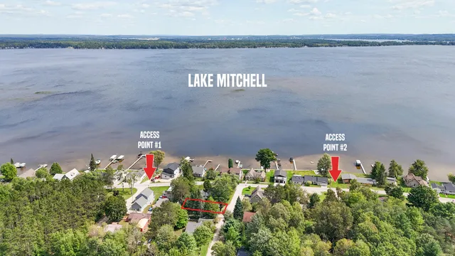 $149,000 | 108 Henderson Place, Cadillac, MI 49601